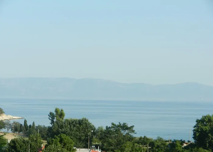 Aspri Ammos House